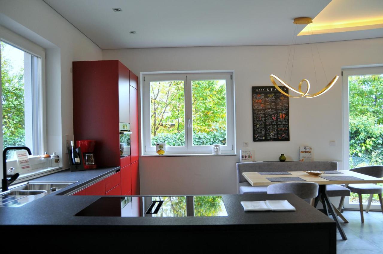 Ruhige Ferienwohnung Mit Garten Und Garage In Privatvilla Marlengo Exterior foto