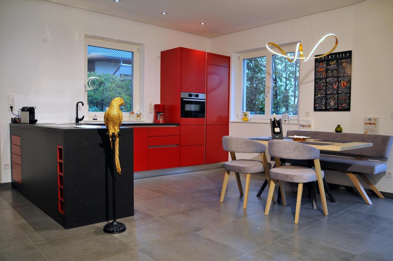 Ruhige Ferienwohnung Mit Garten Und Garage In Privatvilla Marlengo Exterior foto